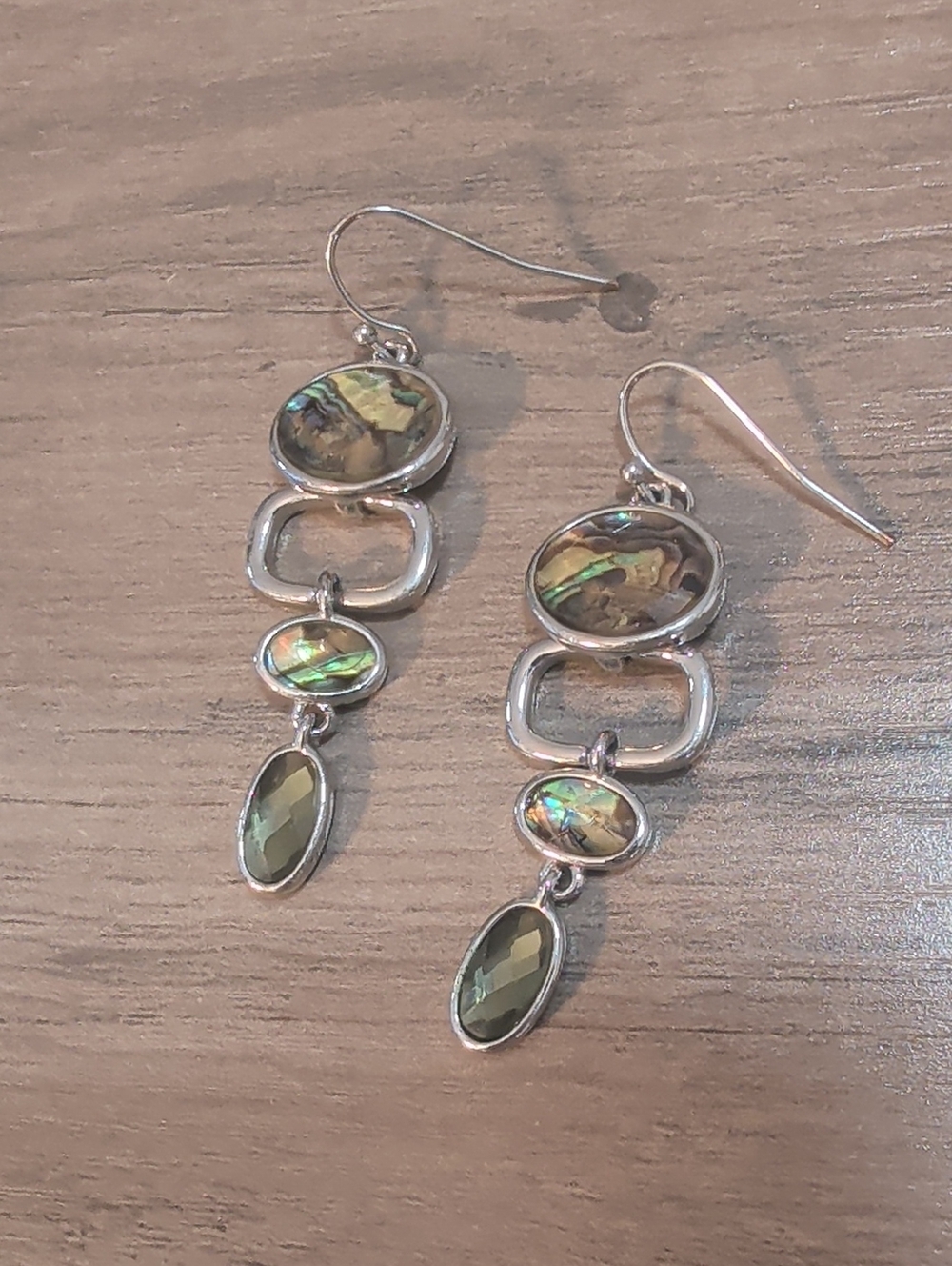 Silver Abalone Drop Earrings and Pendant Set - Picture 5 of 6